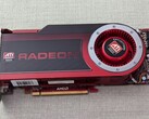 Una GPU ATI Radeon HD 4870 nella foto