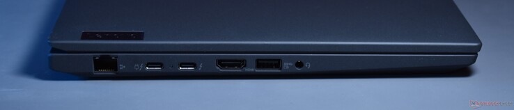 sinistra: RJ45-Ethernet, 2x Thunderbolt 4, HDMI, USB A 3.2 Gen 1, audio 3,5 mm