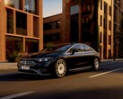 La Mercedes EQS rivista ottiene la tecnologia a 800 volt, una maggiore autonomia e una nuova configurazione del software.