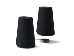 Gli altoparlanti wireless PlayStation Pulse Elevate saranno forniti con le basi di ricarica.