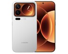 Xiaomi 17 Pro Max è dotato di una batteria Silicon-Carbon da 7.500 mAh che può essere caricata a 100 W. (Fonte: Xiaomi)