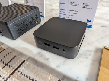 ECS Liva Z4. (Fonte: TechPowerUp)