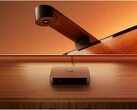Philips Hue Play Screen Sync con telecamera fisheye (in alto) e Play HDMI sync box 4K (in basso).