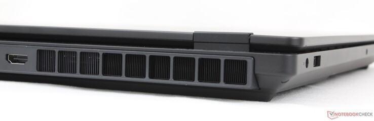 Posteriore: USB-C con DisplayPort 1.4 + Power Delivery 3.1 (10 Gbps)