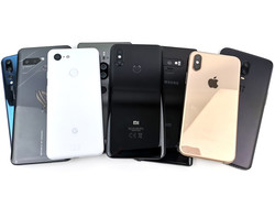 I migliori smartphone Low-Light 2018 in confronto. Dispositivi di prova forniti da ASUS, Google, Huawei, OnePlus, Samsung, Sony e Notebooksbilliger.de.