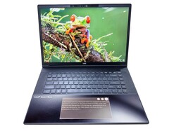 E Ink ha sviluppato un trackpad per computer portatili con un touchscreen E Ink integrato. (Fonte: E Ink)