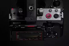 Si prevede che la Sony FX3 qui raffigurata avrà un successore a breve.
