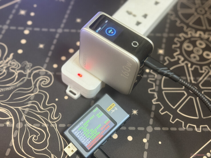 Supporto del protocollo USB C1 da parte di Ugreen Nexode Pro 160W