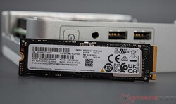 512 GB SSD NVMe