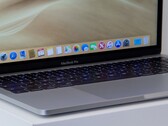 I MacBook Pro di prossima generazione potrebbero avere webcam significativamente migliori delle videocamere FaceTime HD da 720p. (Fonte: Thomas Budge)