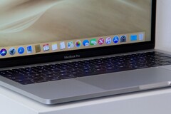 I MacBook Pro di prossima generazione potrebbero avere webcam significativamente migliori delle videocamere FaceTime HD da 720p. (Fonte: Thomas Budge)