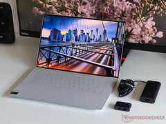 L'XPS 16 sostituisce effettivamente l'XPS 15 e l'XPS 17. (Fonte: Notebookcheck)