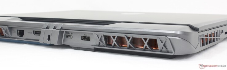 Posteriore: RJ-45 da 2,5 Gbps, HDMI 2.1 (8K @ 60Hz / 4K @ 120Hz), USB-C 3.2 Gen. 2 con DisplayPort, adattatore AC