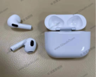 Secondo quanto riferito, gli AirPods 3 hanno un design migliorato che incanala le AirPods Pro (fonte: 52 Audio)