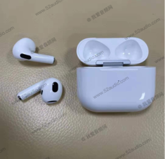 Secondo quanto riferito, gli AirPods 3 hanno un design migliorato che incanala le AirPods Pro (fonte: 52 Audio)
