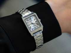 Casio LTP-B150D-7B (nella foto)