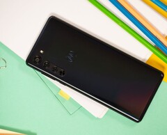 Il Motorola Edge è, naturalmente, uno dei primi dispositivi della lista. (Fonte: NextPit)