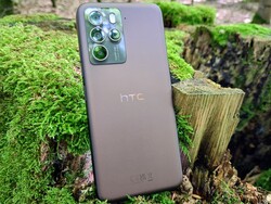 In recensione: HTC U23 pro. Dispositivo di prova fornito da HTC Germania.