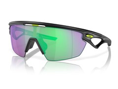 Si dice che i prossimi occhiali intelligenti saranno basati sul modello Sphaera di Oakley (Cortesia: Oakley)