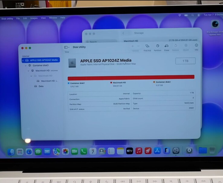 Utility Disco di MacBook Neo mostra Apple SSD AP1024Z con 1 TB di spazio di archiviazione