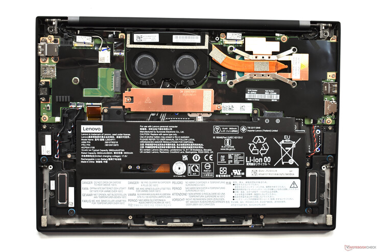 Lenovo ThinkPad X1 Carbon Gen 9: interno