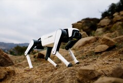 L&#039;ultimo cane robot di Dobot dovrebbe costare poco più di 1.000 dollari. (Fonte: Dobot)