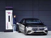 Mercedes-Benz ha annunciato un nuovo sistema tariffario semplificato per il suo schema Mercedes me Charge. (Fonte: Mercedes-Benz)