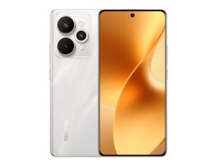 Il Realme 15 sarà disponibile in tre colori, tra cui Flowing Silver (nella foto). (Fonte: Sudhanshu Ambhore)