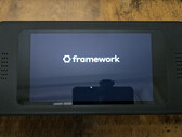 Pitstoptech utilizza una scheda madre Framework come palmare da gioco. (Fonte: Pitstoptech)
