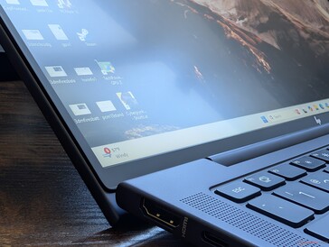 Touchscreen opaco
