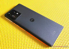 Motorola ha rilasciato finora un solo smartphone con Snapdragon 8 Gen 2, anche se con tre nomi. Immagine di Edge 40 Pro. (Fonte: Notebookcheck)