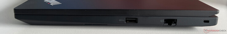 A destra: USB-A 3.2 Gen.1 (5 GBit/s), Gigabit Ethernet, Slot di sicurezza Kensington Nano