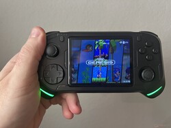 L'Abxylute E1 si adatta bene alla mano. (Fonte immagine: proprio)