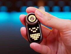 LoopDot combina una torcia elettrica con un display a matrice di punti. (Fonte: LoopGear)