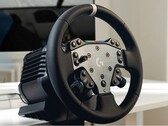 Sistema Logitech G RS50 con interasse RS50, mozzo ruota RS, cerchio e morsetto da tavolo. (Fonte: Logitech)