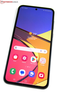 Recensione di Samsung  A35 5G: Samsung Galaxy A35 5G. Il dispositivo per la recensione è stato fornito da Samsung Germania e Cyberport.
