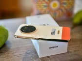 Robusto e con un’autonomia della batteria eccezionalmente lunga: l’Honor X80 Pro Max è un dispositivo davvero speciale.
