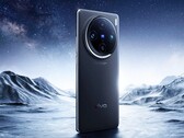 Vivo X100 Pro utilizza una fotocamera con teleobiettivo a periscopio da 100 mm con un grande sensore da 1/2 pollice. (Immagine: Vivo)