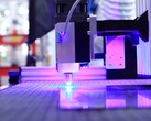 Liquid Blade 3D può tagliare e incidere i metalli (fonte: Athena Technologies)