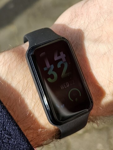 Amazfit Band 7 al sole