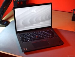 in recensione: Lenovo ThinkPad L13 Yoga Gen 4 AMD, campione per la recensione fornito da