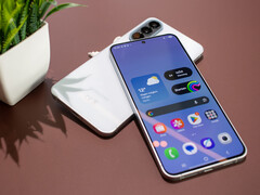 Samsung Galaxy A57 5G è caratterizzato da cornici sottili.
