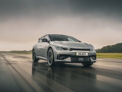 i veicoli elettrici a 800V come l'EV6 non saranno presto la maggioranza (immagine: KIA)