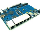 Il Banana Pi BPI-R2 Pro ha cinque porte RJ45 con supporto 4G/5G opzionale. (Fonte immagine: BPI)