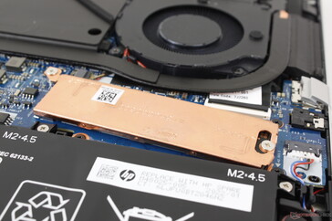 Dissipatore di calore in rame per uno solo dei due slot SSD M.2 PCIe4