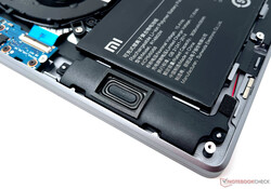 Il Mi NoteBook Pro dispone di 2 altoparlanti stereo da 2 W