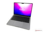 Apple potrebbe ottenere un terzo fornitore di display per i futuri MacBook OLED