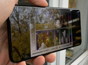 Il OnePlus 6T con il sensore di luminosità attivato