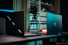 Asus ROG Zephyrus G16 e Razer Blade 16 con RTX 5090 Laptop