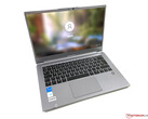 Recensione del Laptop Schenker VIA 14: Ultrabook leggero in magnesio con una durata della batteria estremamente lunga
